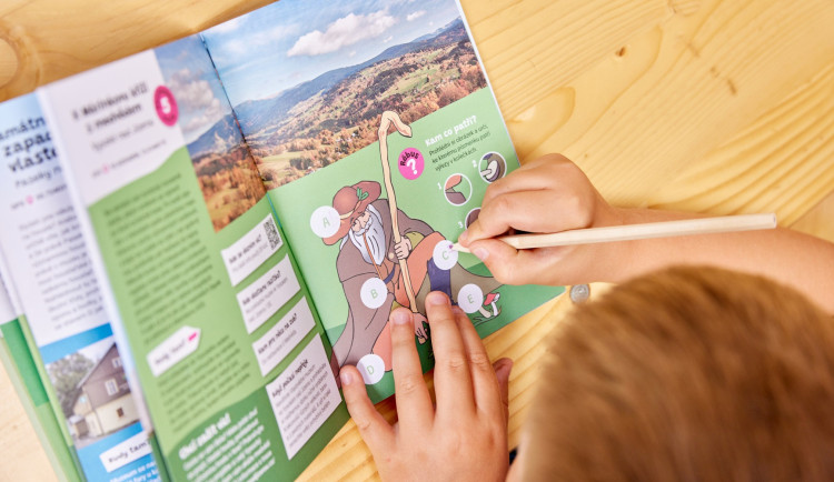 Děti sbírají razítka z celých Krkonoš. Startuje další sezona společenské hry