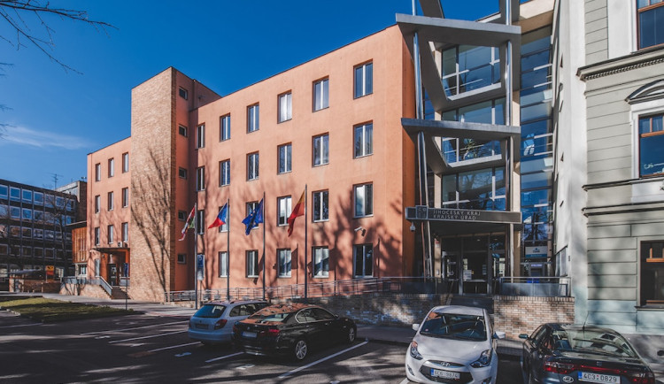 Jihočeský kraj chce od příštího roku zavést jednotný Integrovaný dopravní systém