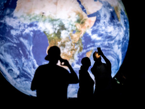 Zažijte, jak Strakonice zazáří: Hvězdná muzejní noc zve pod oblohu