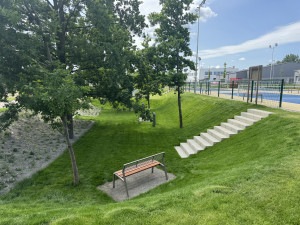 Hřiště na pickleball, badminton nebo stolní tenis. Druhá etapa ČEZ areálu je hotová