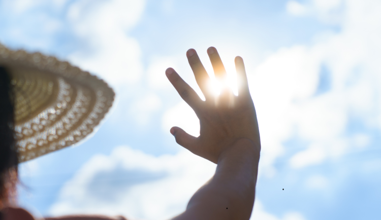 Během víkendu naměříme v hradeckém kraji 30 stupňů. Ty pak vystřídají bouřky