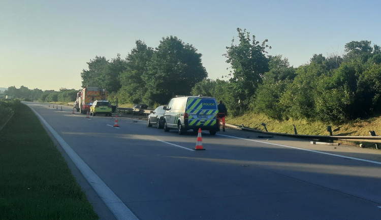 Zbytečná smrt. Dívka a mladík zemřeli při včerejší nehodě u Olomouce, protože nebyli připoutaní
