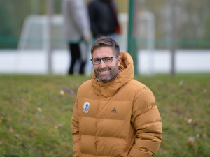Sestup A-týmu může otevřít dveře mladým, říká trenér Stanislav Rožboud
