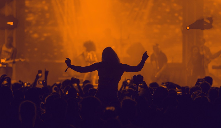 Rap night bez hlavní hvězdy. ONYX oklamal budějovické pořadatele festivalu