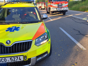 Muž zemřel při manipulaci se zemědělskou technikou, případ řeší kriminalisté