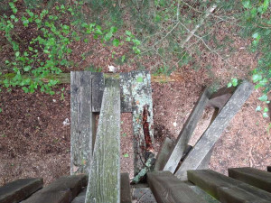 Vyhlídka na Soumarském rašeliništi je ve špatném stavu.