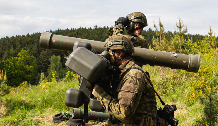 Strakoničtí vojáci mají nového pomocníka pro boj se vzdušným protivníkem.