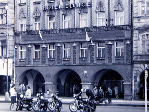 DRBNA HISTORIČKA: V hotel Slunce býval klub esperantistů, kabaret i nebezpečné houby