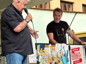 Ředitel festivalu Jan Nedvěd s Hynkem Fukou
