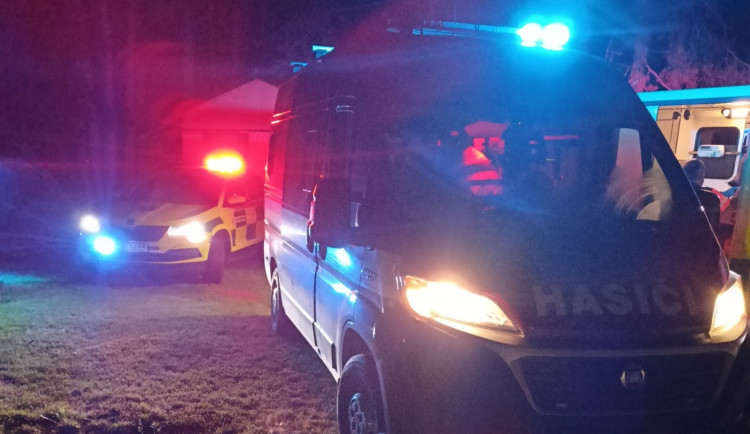 V kempu U Staňkova utonul muž. Laická resuscitace ani lékaři už nepomohli