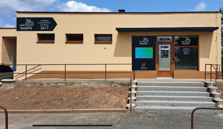 V Babicích u Nechanic otevřela nonstop prodejna Naše špajzka