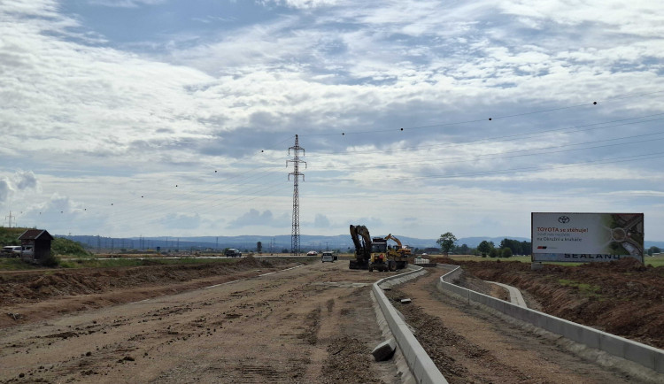 Uzavírka Dasný a Češnovice