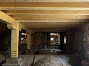 Rekonstrukce pivovaru v Jindřichově Hradci pokročila, varny už jsou na místě