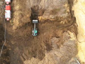 U Dívčic už druhý den hoří štěpka pro českobudějovickou teplárnu