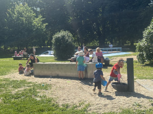 Město rozšířilo relaxační zónu u Maláku. Opravilo loděnici a přidalo vodní prvky
