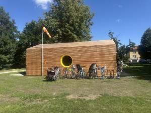 Město rozšířilo relaxační zónu u Maláku. Opravilo loděnici a přidalo vodní prvky