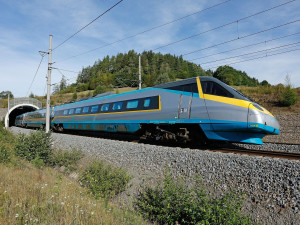 Oslavy 200 let od založení koněspřežky. Dorazilo Pendolino i historická lokomotiva Všudybylka