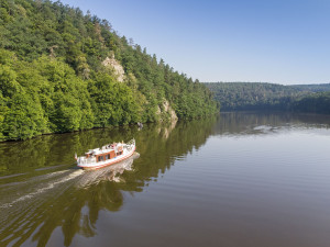 Objevte krásy řeky Vltavy i o kousek dál