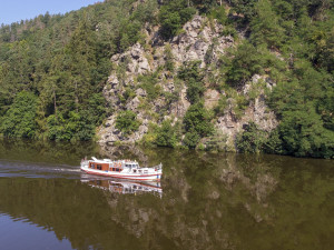 Objevte krásy řeky Vltavy i o kousek dál
