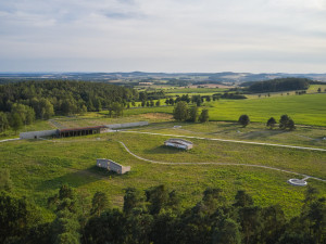 Památník v Letech si připomněl oběti romského holokaustu