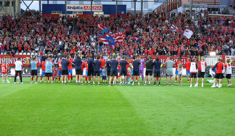 Brněnské derby je vyprodané. Artis a Zbrojovka svedou bitvu o čelo druhé ligy
