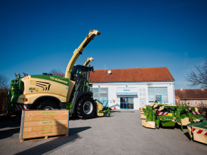 Jedno ze servisních středisek firmy LIVA