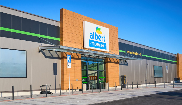Nový hypermarket Albert ve Strakonicích