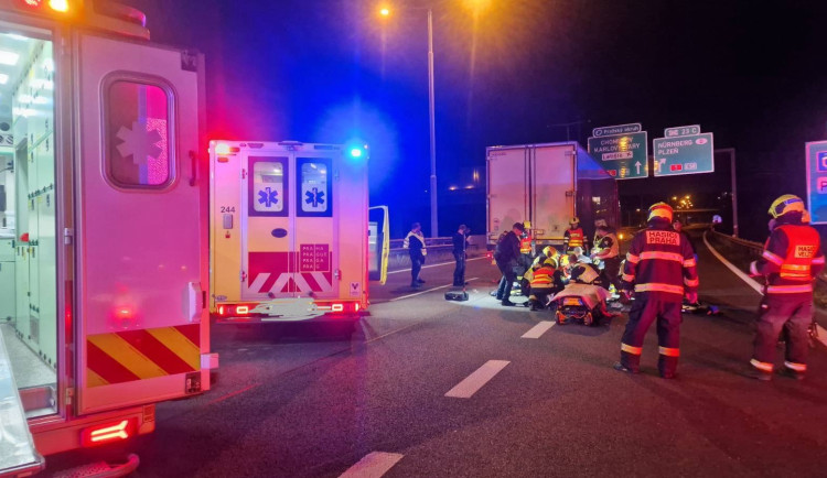 Policie hledá svědky nehody, při které na Pražském okruhu zemřel mladý motorkář