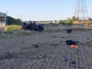 Mladá řidička zemřela při nehodě u Ševětína, s autem vyletěla z vozovky