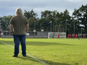 Okresní soutěže na Budějovicku. Dříteň válcovala, Hodějovice v čele