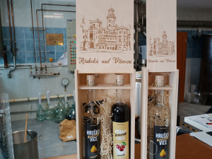 Jihočeský lihovar zahajuje novou sezónu příjmu ovoce pro výrobu destilátů a moštování