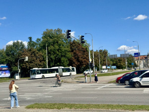 Konec jízdy na červenou, křižovatku u výstaviště začnou sledovat kamery