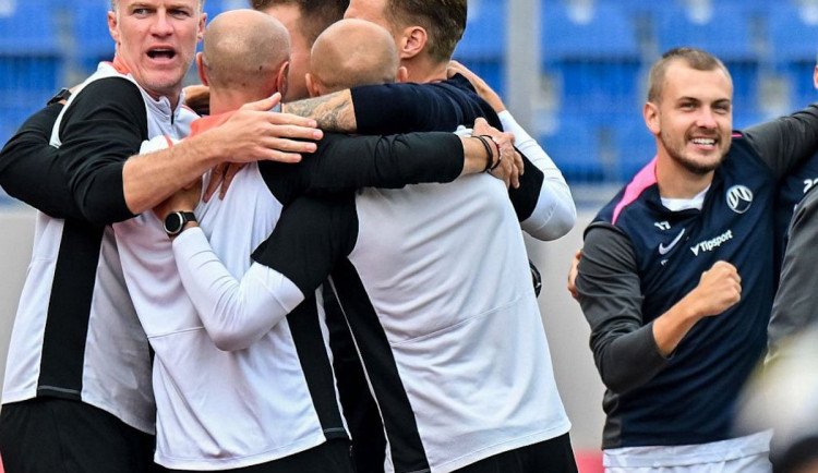 Zasloužená výhra, byl spokojený Kováč. Pomohla i standardka v úvodu, shodl se s Maškem