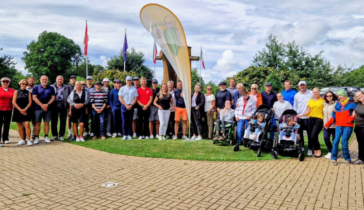 Golfisté na Hluboké odehráli rekordní turnaj na podporu Centra BAZALKA.