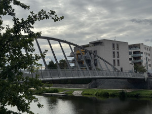 Lávku přes Vltavu čeká kompletní oprava. Na několik týdnů zůstane uzavřená