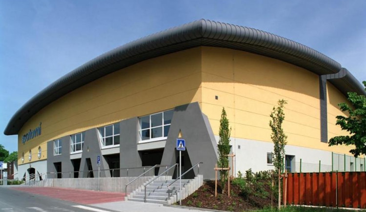 Jindřichův Hradec získá od kraje 50 milionů korun na stavbu sportovní haly