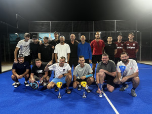 Padel turnaj poprvé na jihu Čech přilákal hráče i skvělou atmosféru