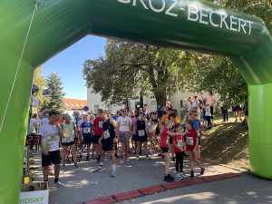 Benefiční běh Svatojánský kopeček přilákal 181 běžců