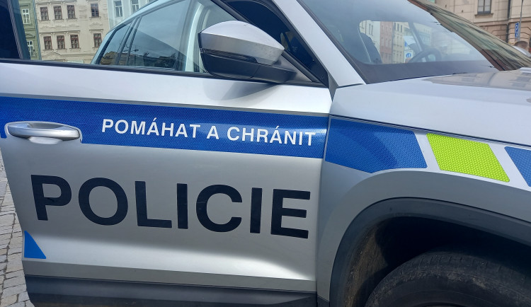 Karlovarská policie varuje před podvodníky, kteří se vydávají za kriminalisty