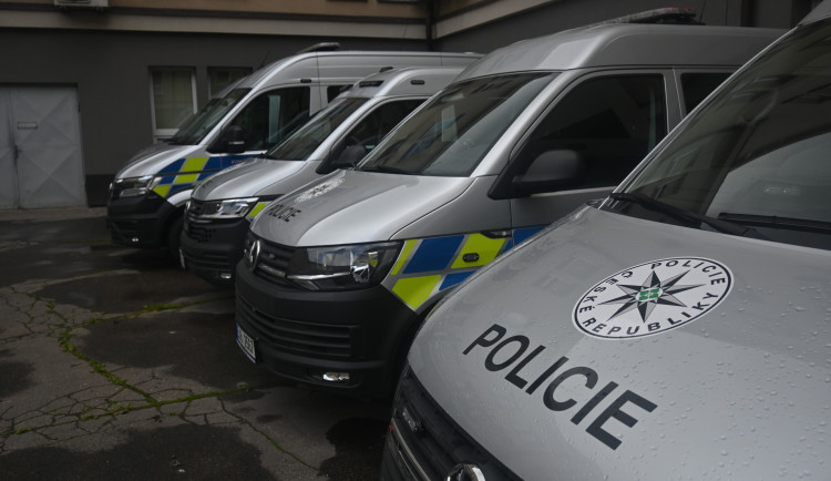 VIDEO: V Kněžicích došlo v noci k vraždě, obviněný je dvaadvacetiletý syn oběti