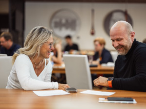Rezervujte si svůj čas s profesionálními kouči v koučovací zóně.