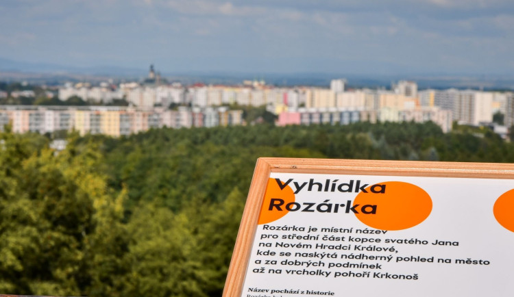 Vyhlídka Rozárka má nový kabát. Technické služby dokončily další projekt z participativního rozpočtu