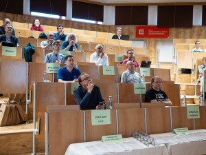 Ročníkové práce na SPŠ SE propojují odbornou teorii s praxí.