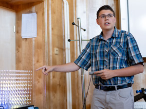 Ročníkové práce na SPŠ SE propojují odbornou teorii s praxí.