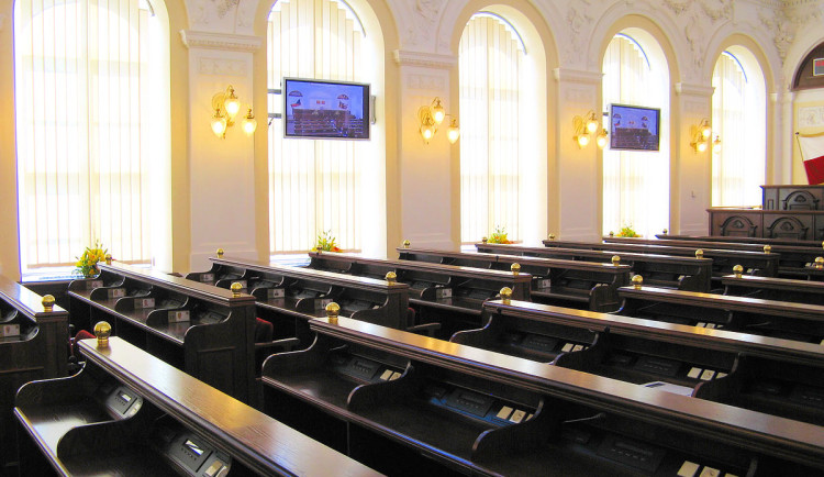 Kraj chce odvolat ředitele silničářů Hanáka. Čelí obvinění z manipulace zakázek