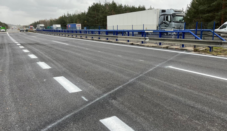 Most na 112. kilometru dálnice D1 u Jihlavy bude už o víkendu průjezdný bez omezení