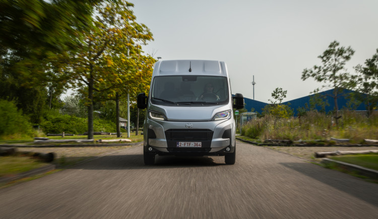 Toyota vstupuje mezi největší dodávky s modelem Proace Max