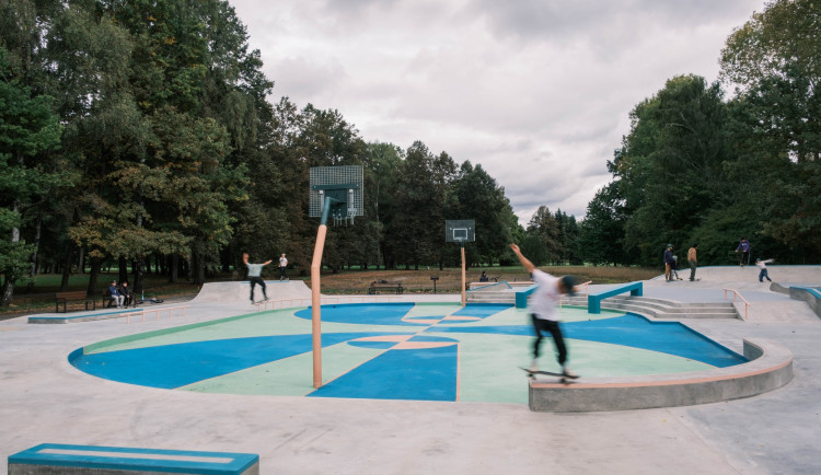 KULTURNÍ TIPY: Výlovy rybníků, cestovatelské přednášky i jízda na skatu. Víkend nabídne pestrý program