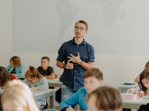 BIGY v jižních Čechách otevírá pedagogické lyceum – láká mladé talenty.