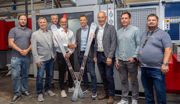 Head vyrobil v Budějcích osmimiliontý pár lyží a slaví 75 let na trhu